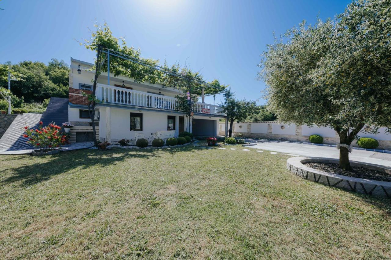 Markovic Village Apartments Ούλτσιν Εξωτερικό φωτογραφία